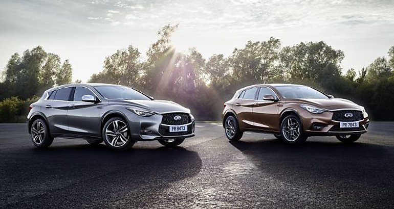 Infiniti Q30
