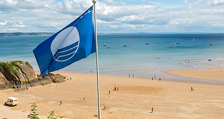 Banderas azules en playas 