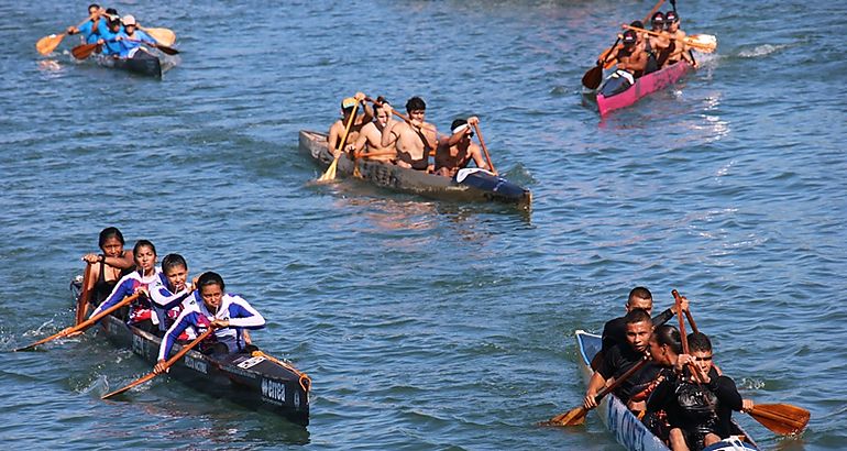 Cayuco Race