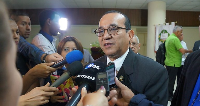 Eduardo Flores Castro