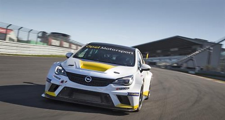 Opel Astra TCR