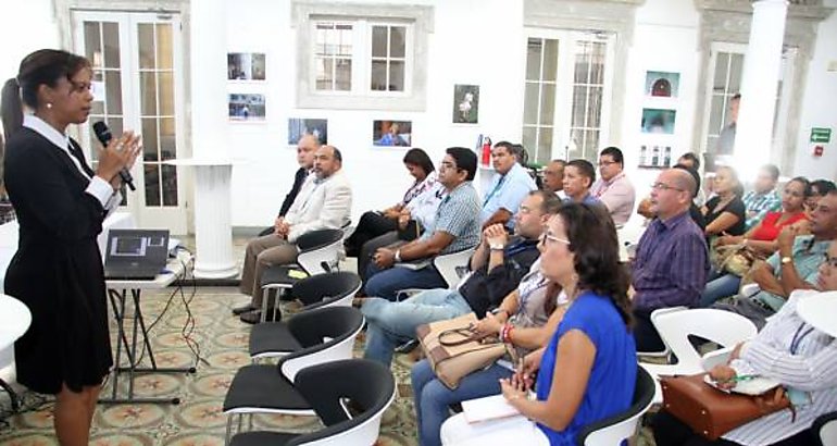 Funcionarios de ventanillas nicas