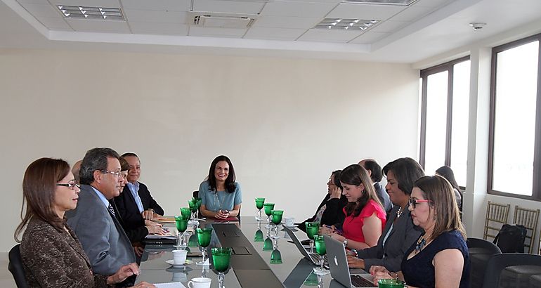 Estrategia Logstica Nacional con una visin 2030  vicepresidenta