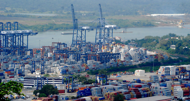 Puerto  contenedores