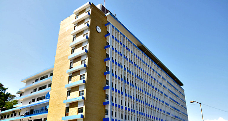  Complejo Hospitalario Dr Arnulfo Arias Madrid