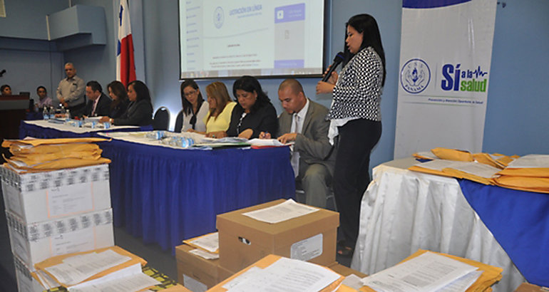 CSS licita renglones de medicamentos por 2409 millones de balboas