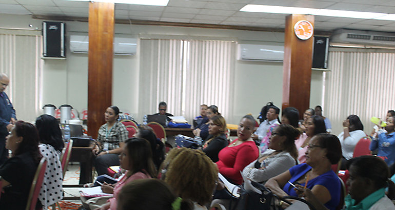 Educadores del IPHE