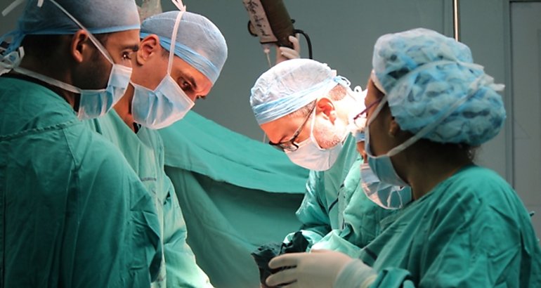 ciruga  Se realiza extraccin multiorgnica para trasplantes
