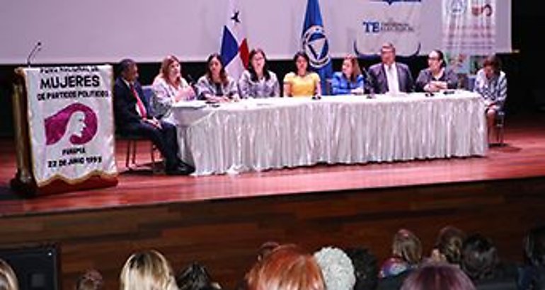 FONAMUPP realiza encuentro de mujeres polticas