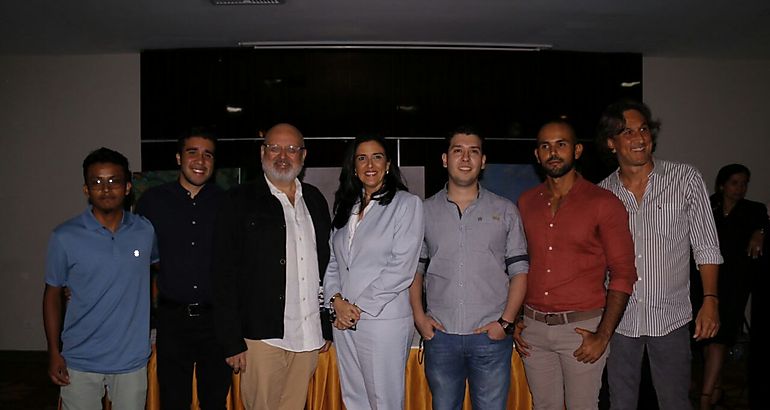Ganadores del concurso Roberto Lewis