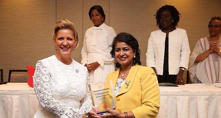 Primera Dama  Premio de Liderazgo de Impacto Global