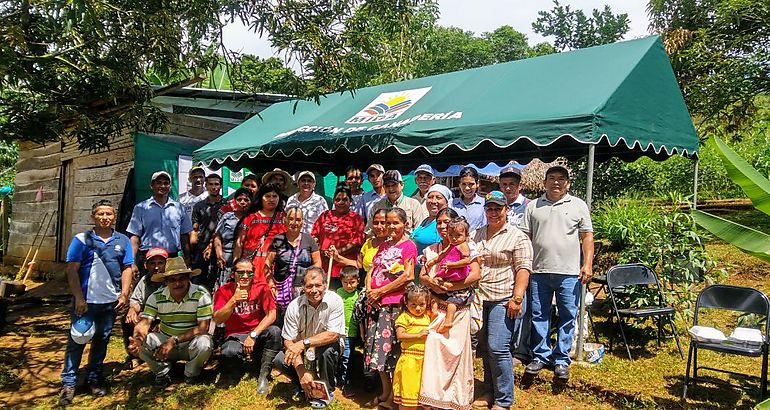 Agricultores