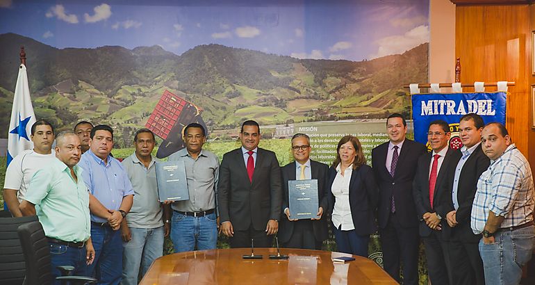 Nuevo convenio colectivo de la Estrella Azul beneficia a 1123 trabajadores