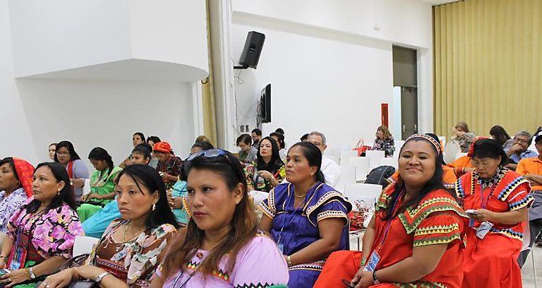 Mujeres indigenas 