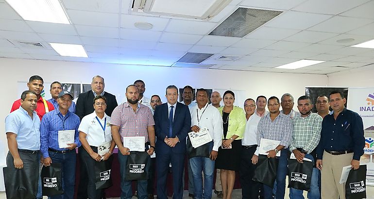 Instructores del programa Operador de Equipo Pesado