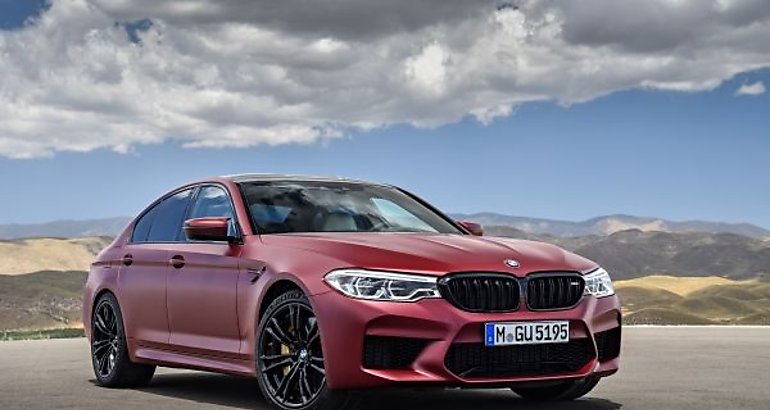BMW M5 First Edition