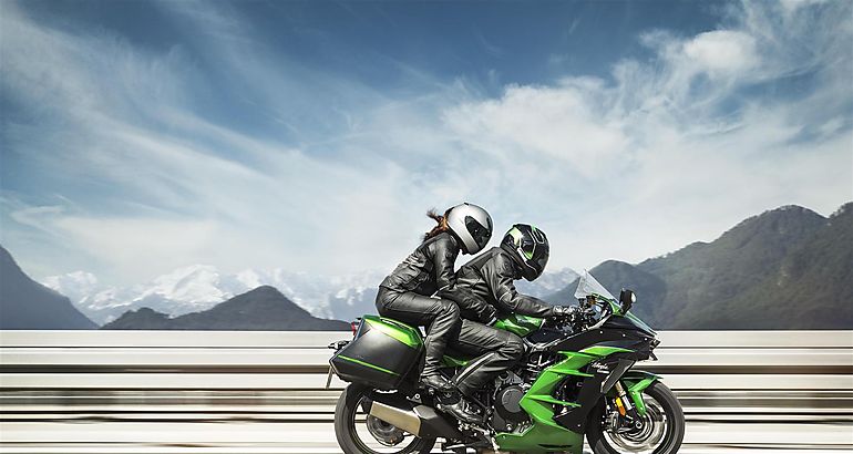 Ninja H2 SX 