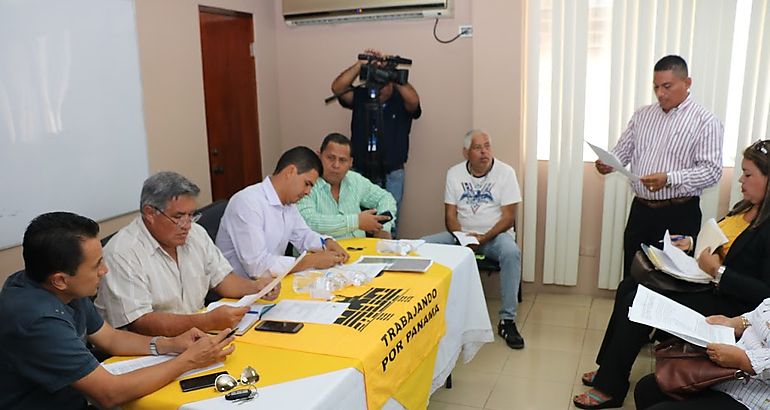 Logran acuerdo con moradores de Aserro de Gariche
