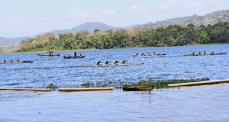 Regata de cayucos 