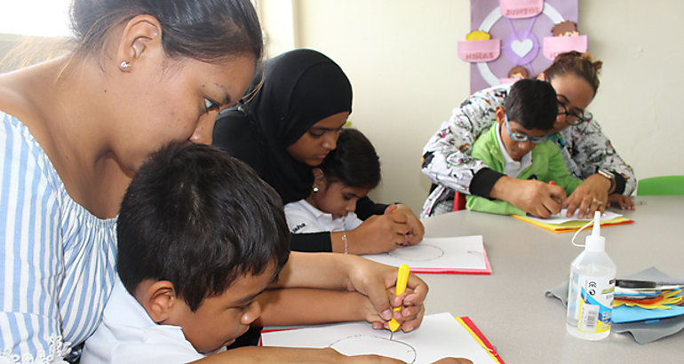 IPHE garantiza atencin recursos y apoyo a los estudiantes y sus familias
