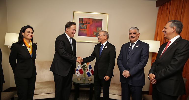 Varela y Danilo Medina presidente de Repblica Dominicana 