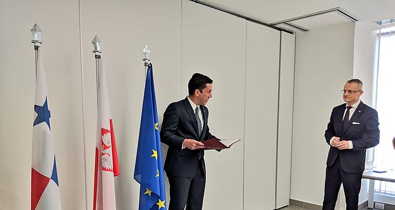 Inaugurada embajada de Polonia en Panam