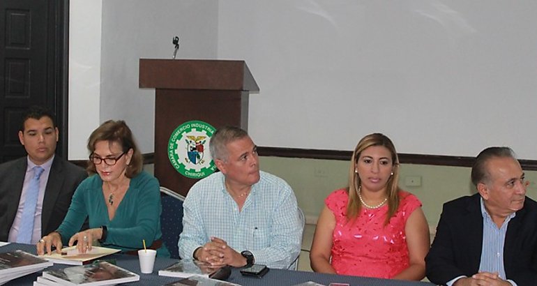 CAMCHIReporte de economa y desarrollo RED de CAF genera expectativas