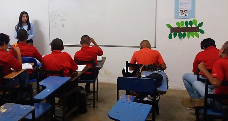 Jvenes chiricanos buscan encontrar el camino correcto a travs del estudio