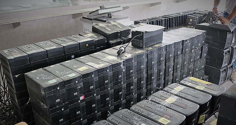 INADEH entrega donacin de equipos a la Fundacin Ministerio de Luz y Esperanza 