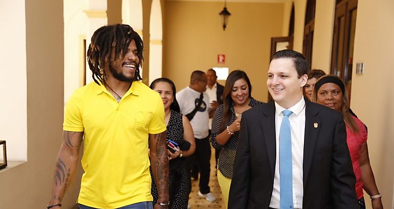 Romn Torres visito MinGob