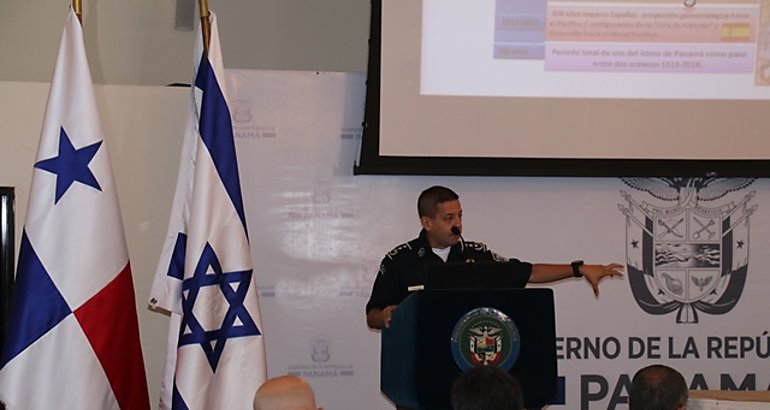 Seminario sobre Seguridad Interna de cara al JMJ en la Polica 