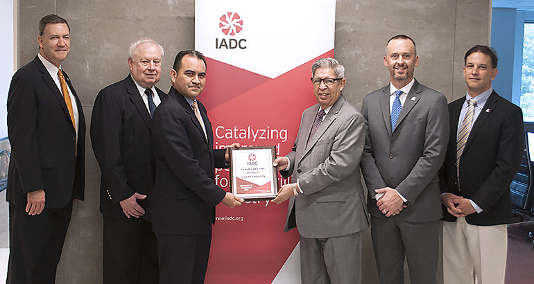 AMP SEGUMAR  recibe reconocimiento de la IADC con sede en Houston EE UU