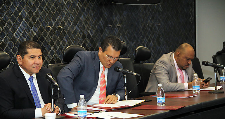 Discutirn proyecto que prohbe apertura de comercios en barriadas 