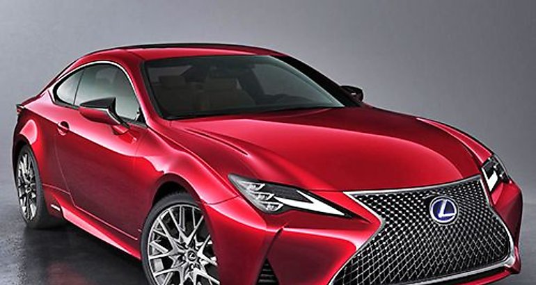 Lexus renueva su berlina coup RC 300h