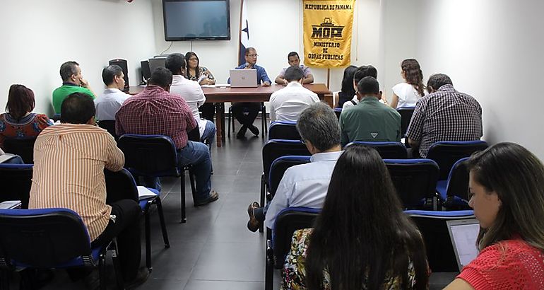 16 Empresas acuden a Reunin para la Homologacin del Intercambiador de Cabuya