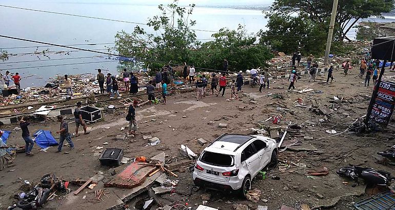 384 muertos tras terremoto y tsunami en Indonesia