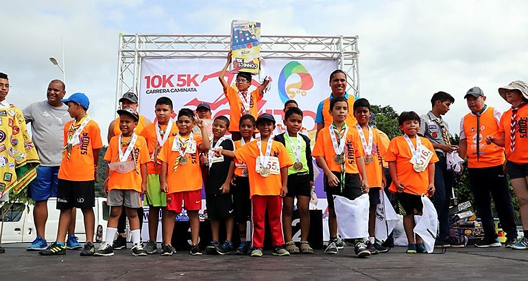 Carrera Municipal evento familiar de sano esparcimiento
