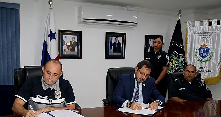 Firman convenio UMECIT y la Polica Nacional