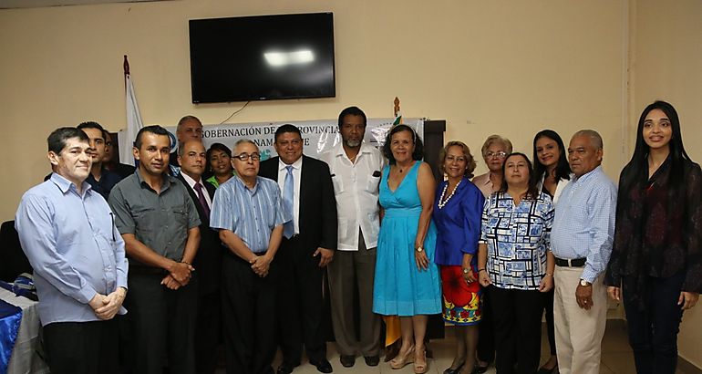 Presentan letra del himno de Panam Oeste 