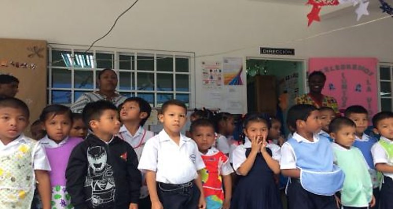 Estudiantes bocatoreos se destacan en coral potica alusiva a las fiestas patrias