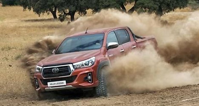 Toyota Hilux Legend Raider
