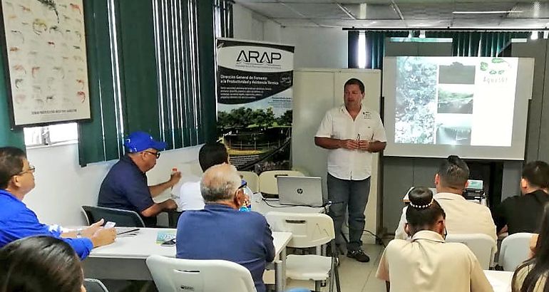 Taller de Capacitacin sobre Sistemas Acuapnicos para Productores y Tecnicos Acuicolas 
