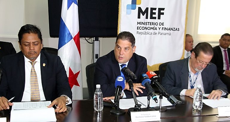 Inversiones del Estado inclinan balance fiscal al tercer trimestre