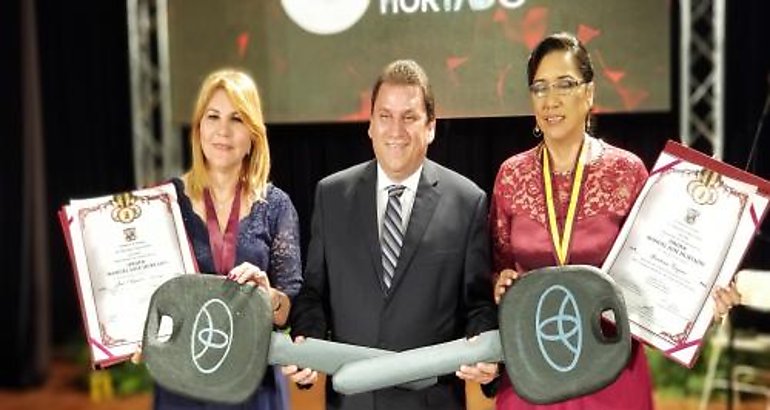 Otorgan  la orden Manuel Jos Hurtado a destacadas educadoras