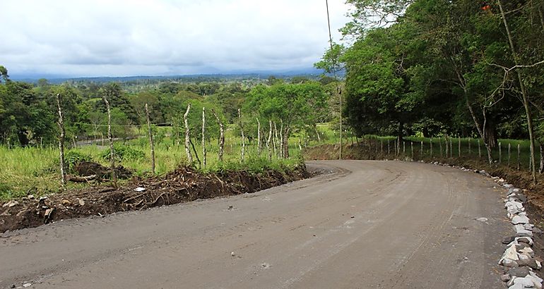 Nueva carretera San Andrs  Santa Cruz  Dominical  Caisn  Monte Lirio 
