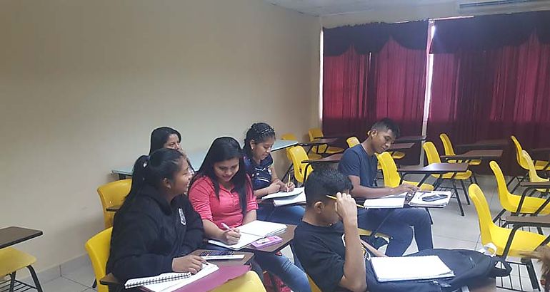 UNACHI desarrolla cursos propeduticos 2019