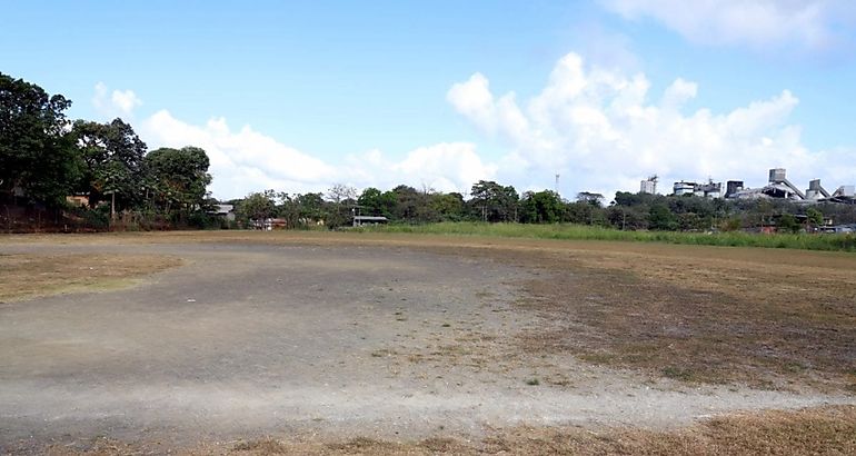 Alcalda de Panam recibe 25 hectreas de terreno para un Polideportivo en Chilibre