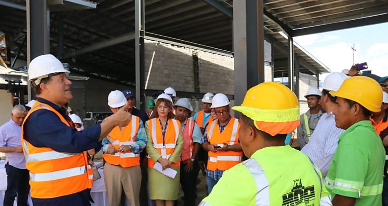 Presidente de la Repblica inspecciono proyectos viales en Chiriqu