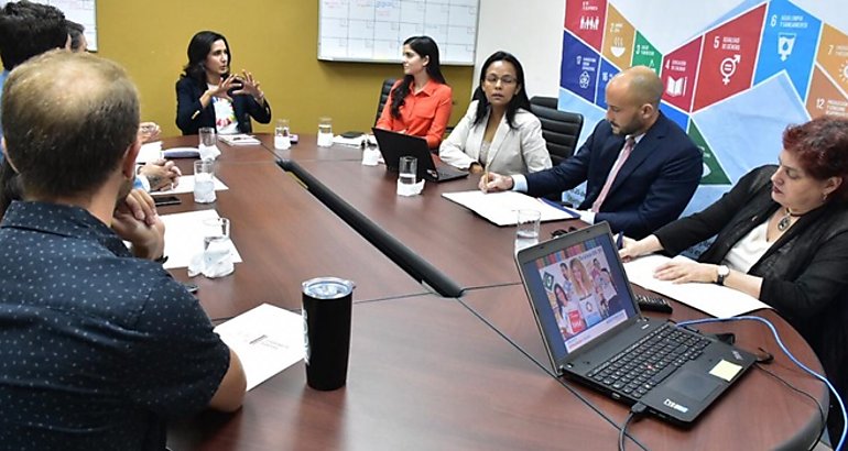 Gabinete Social realiza reunin con Embajadores de los ODS
