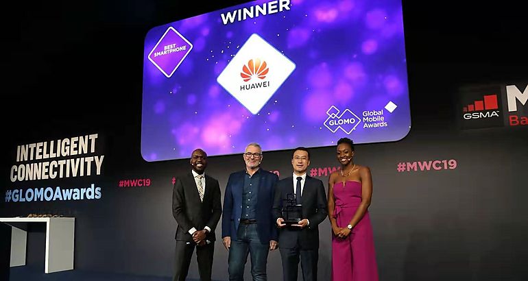 Huawei Mate 20 PRO gana premio al mejor Smartphone de MWC 2019 en Barcelona 